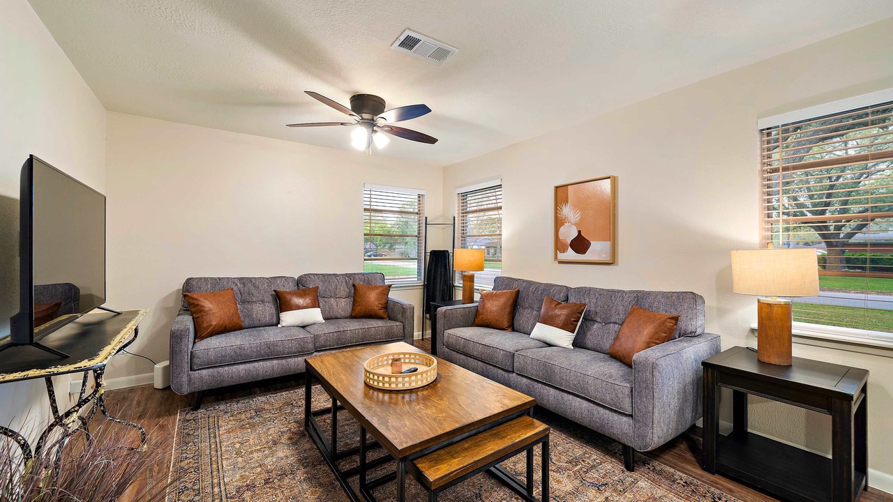 Photo of Bedroom in Baytown