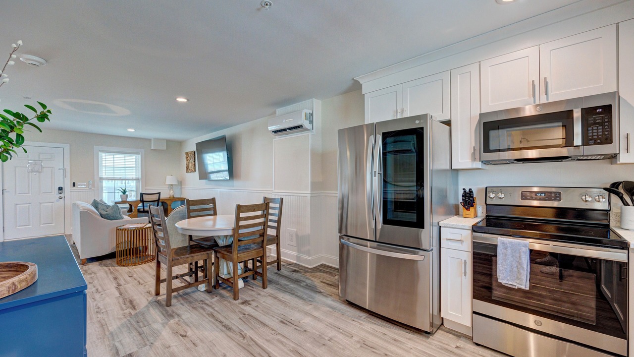 Photo of Kitchen in River District