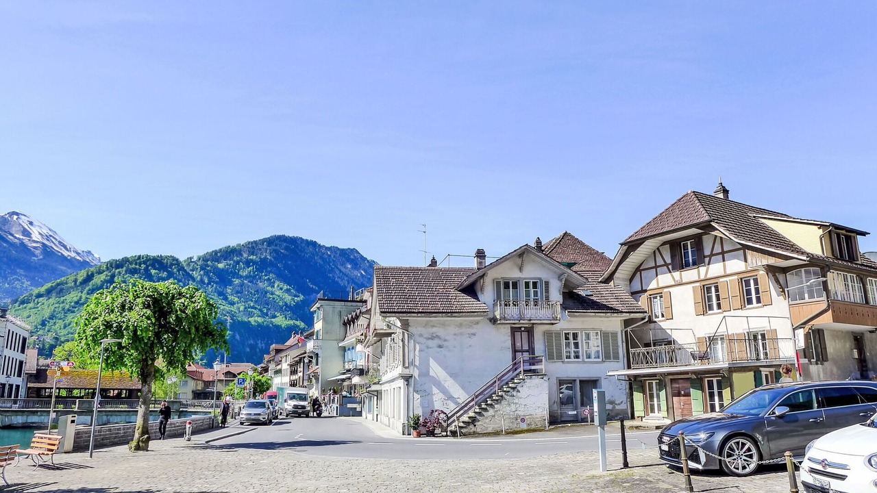 Photo of Others in Unterseen