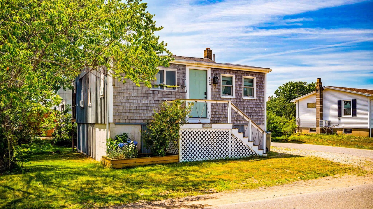 Photo of Others in Newburyport