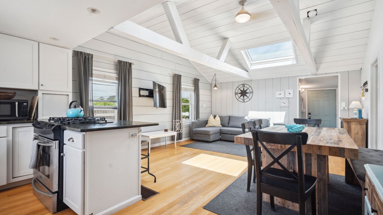 Photo of Bedroom in Newburyport