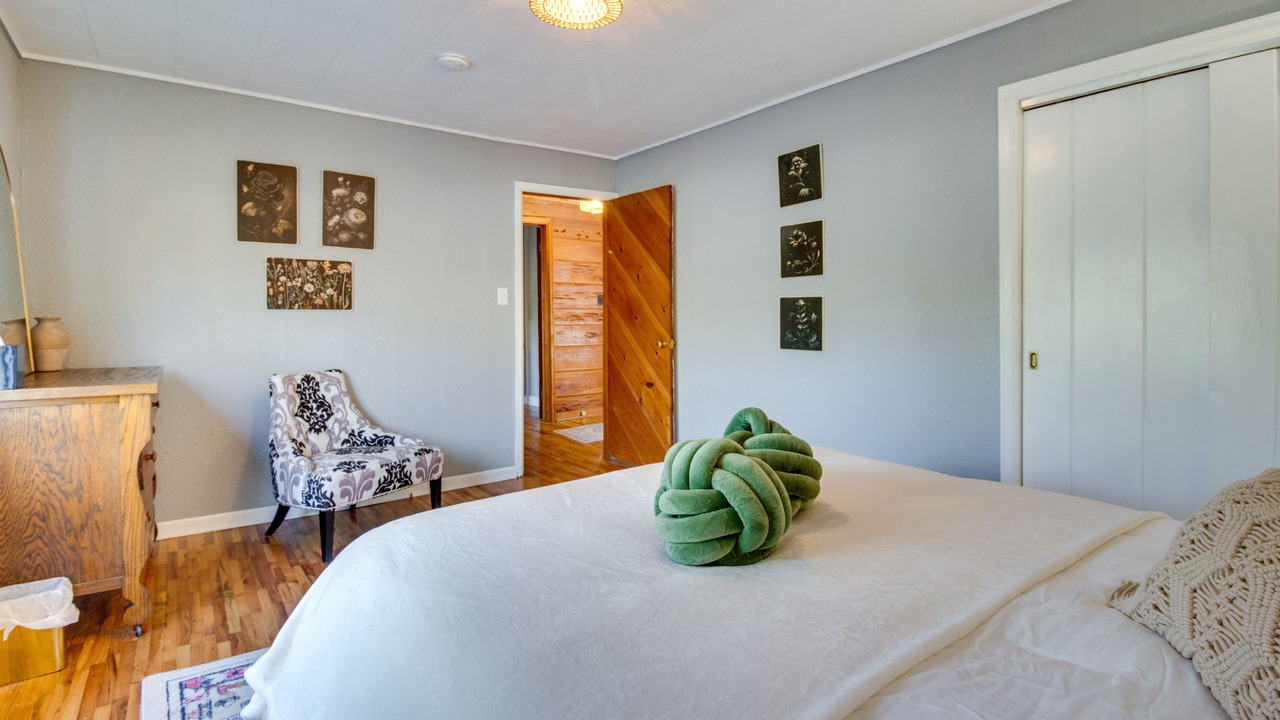 Photo of Bedroom in Henderson