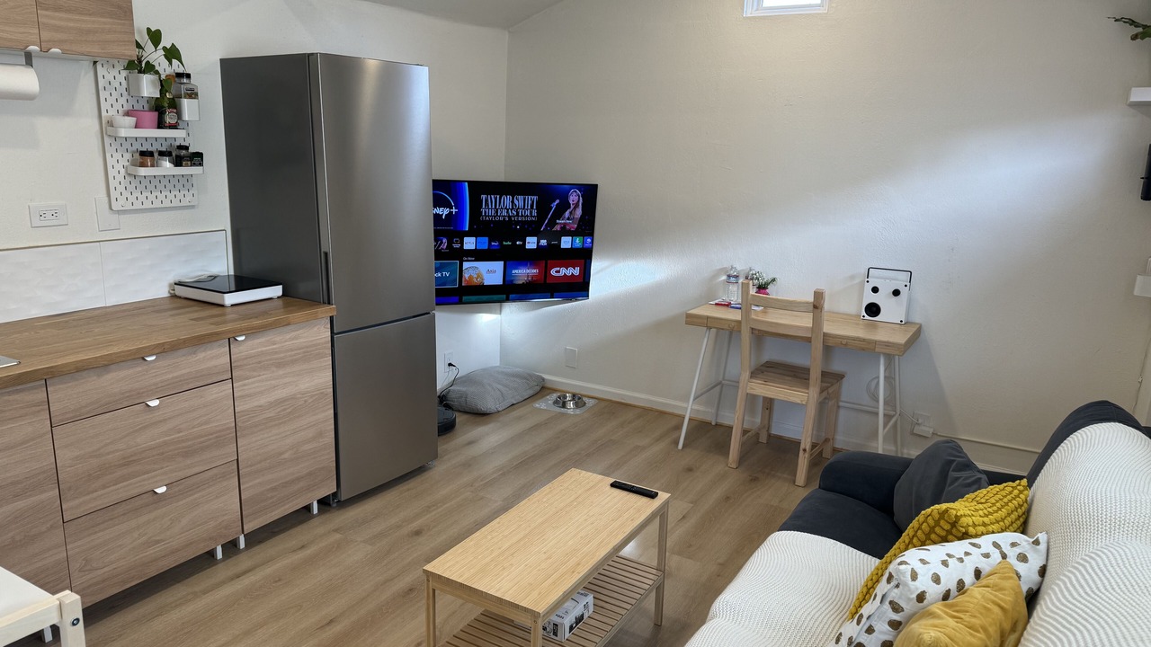 Photo of Livingroom in Southwest Annex