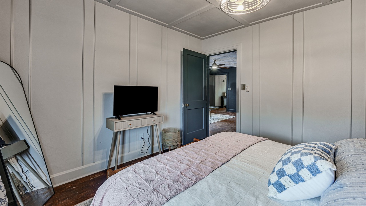 Photo of Bedroom in Elizabethtown