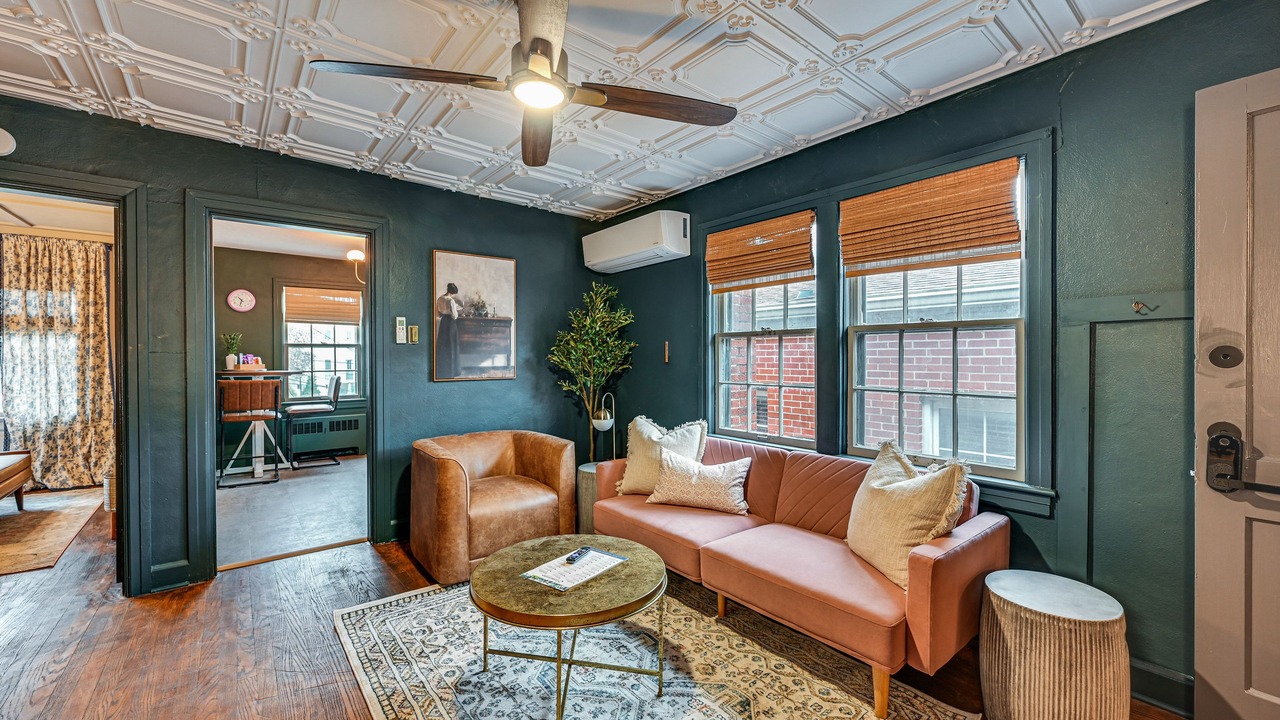 Photo of Others in Elizabethtown