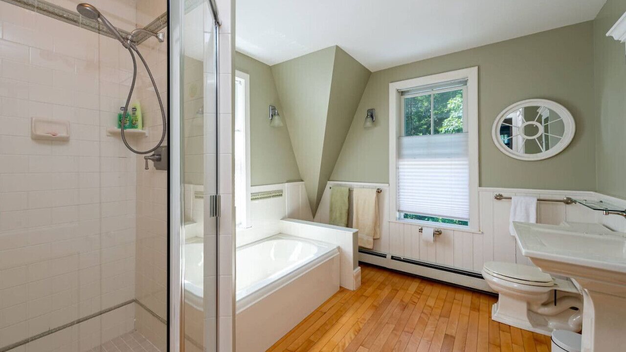 Photo of Bathroom in Brunswick