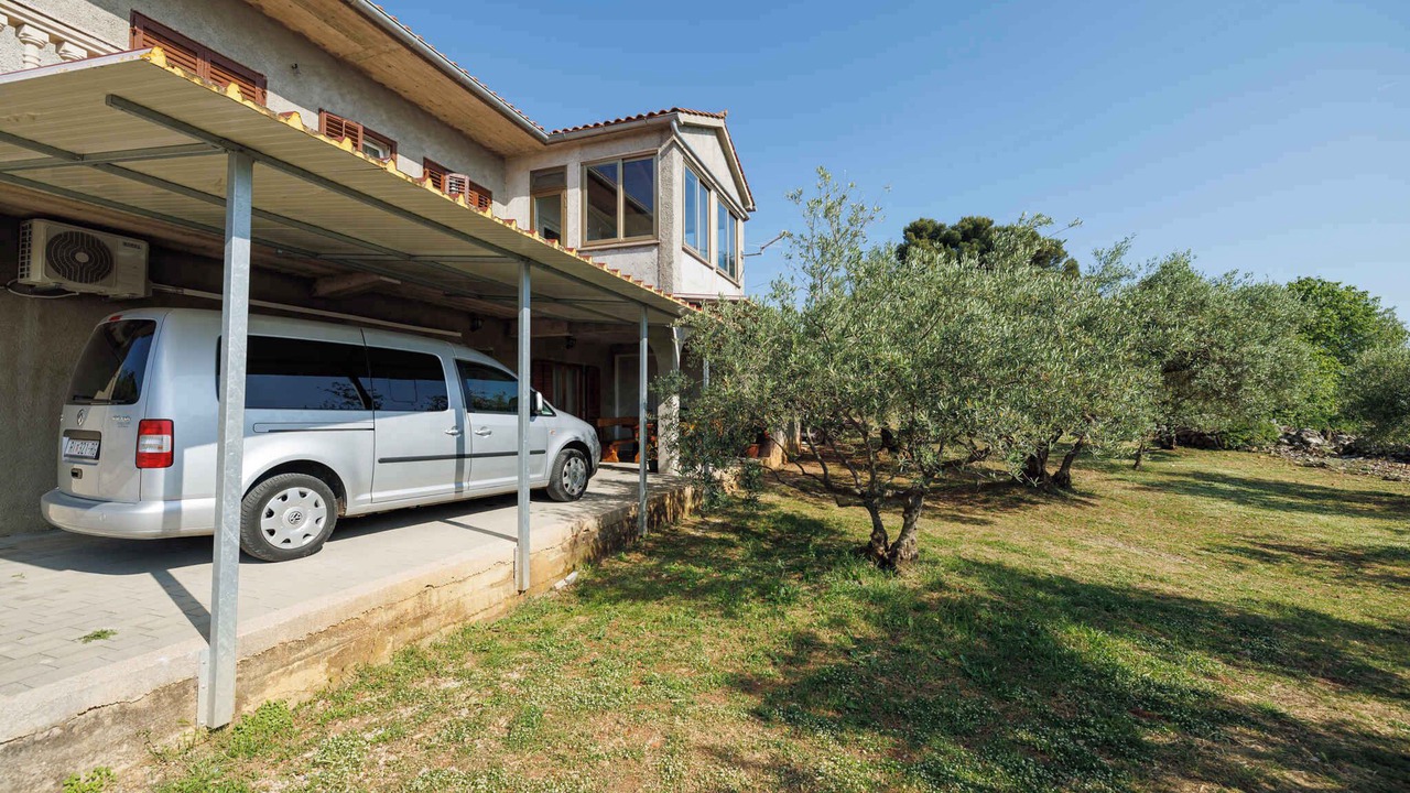 Photo of Outdoor in Nenadici