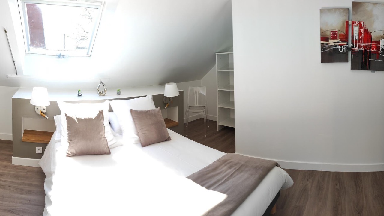 Photo of Bedroom in Les Aix-d'Angillon