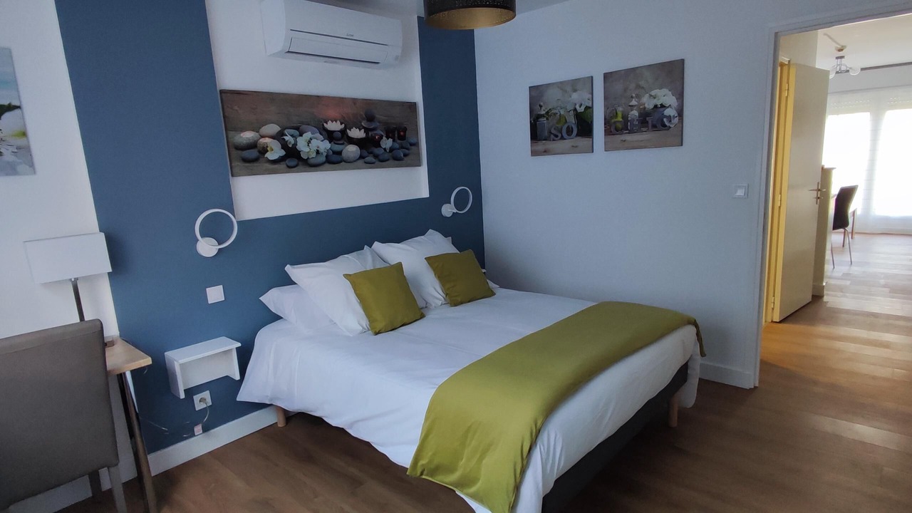 Photo of Bedroom in Les Aix-d'Angillon