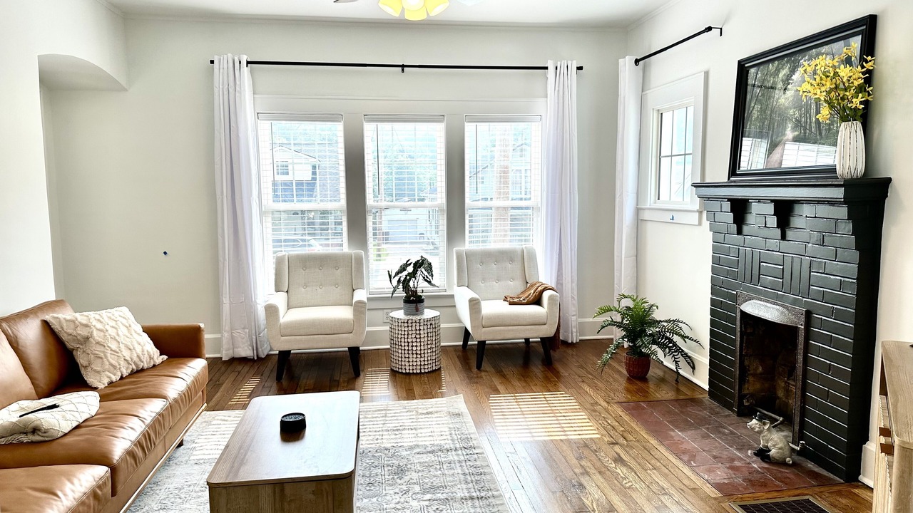Photo of Livingroom in Irvine