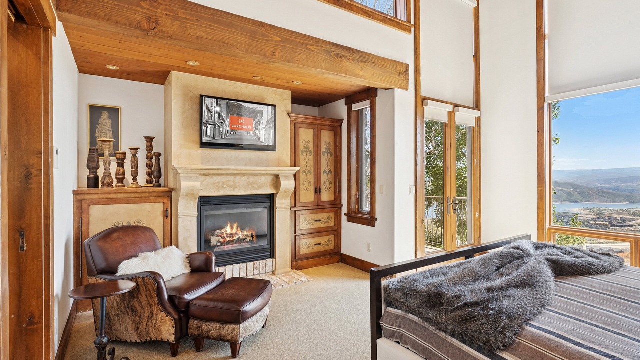 Photo of Livingroom in Deer Valley