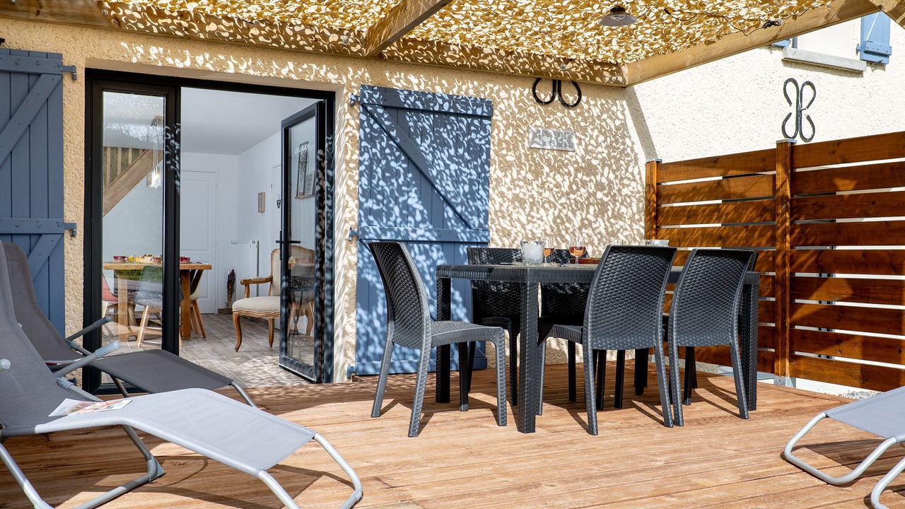 Photo of Outdoor in Champtercier