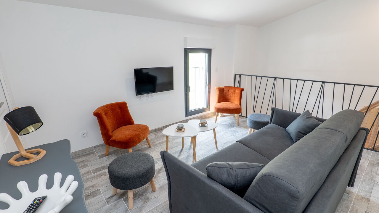 Photo of Livingroom in Champtercier