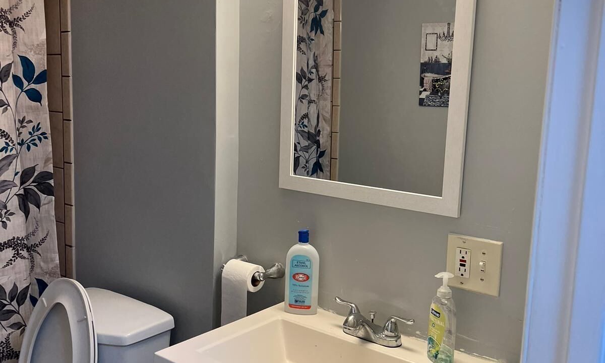 Photo of Bathroom in West Bronx