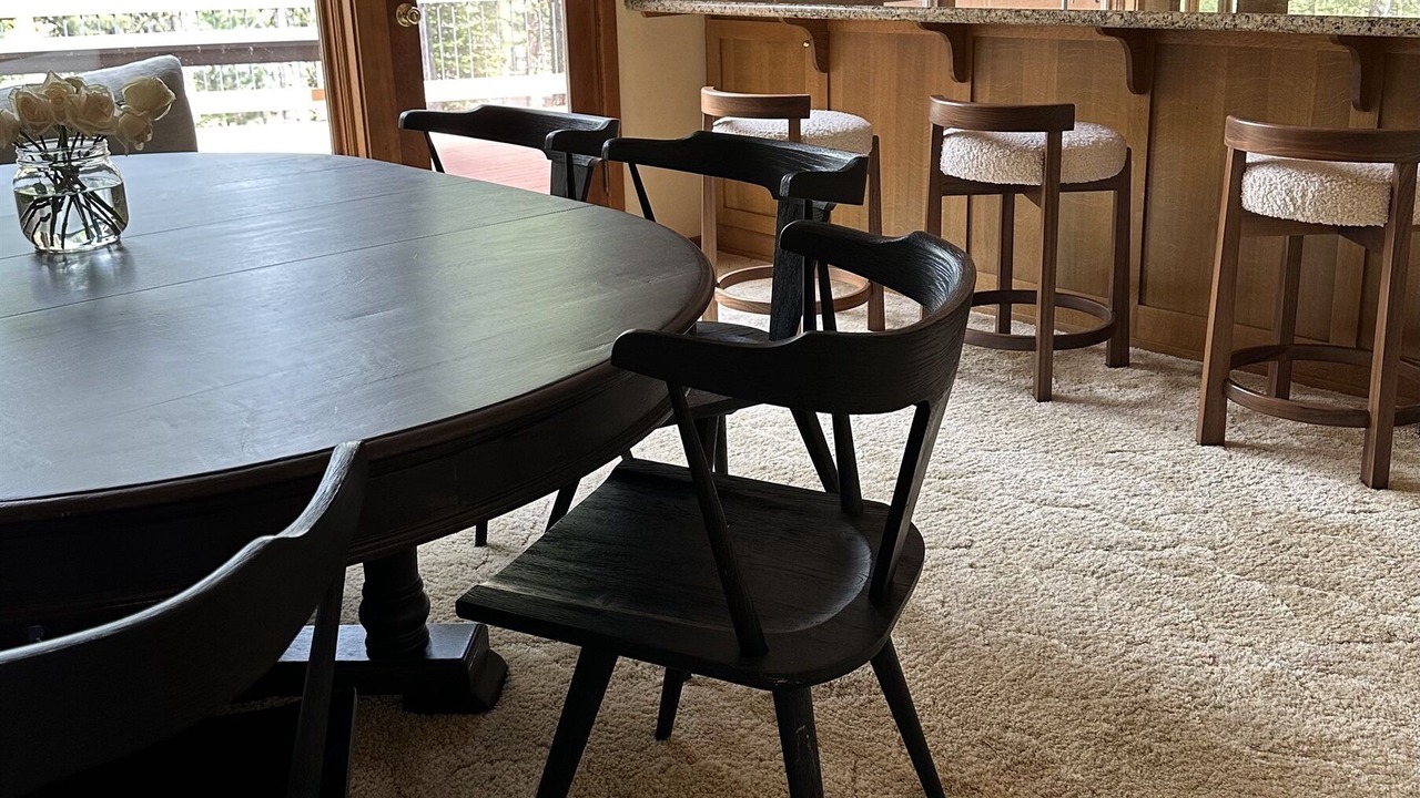 Photo of Bedroom in Black Butte Ranch