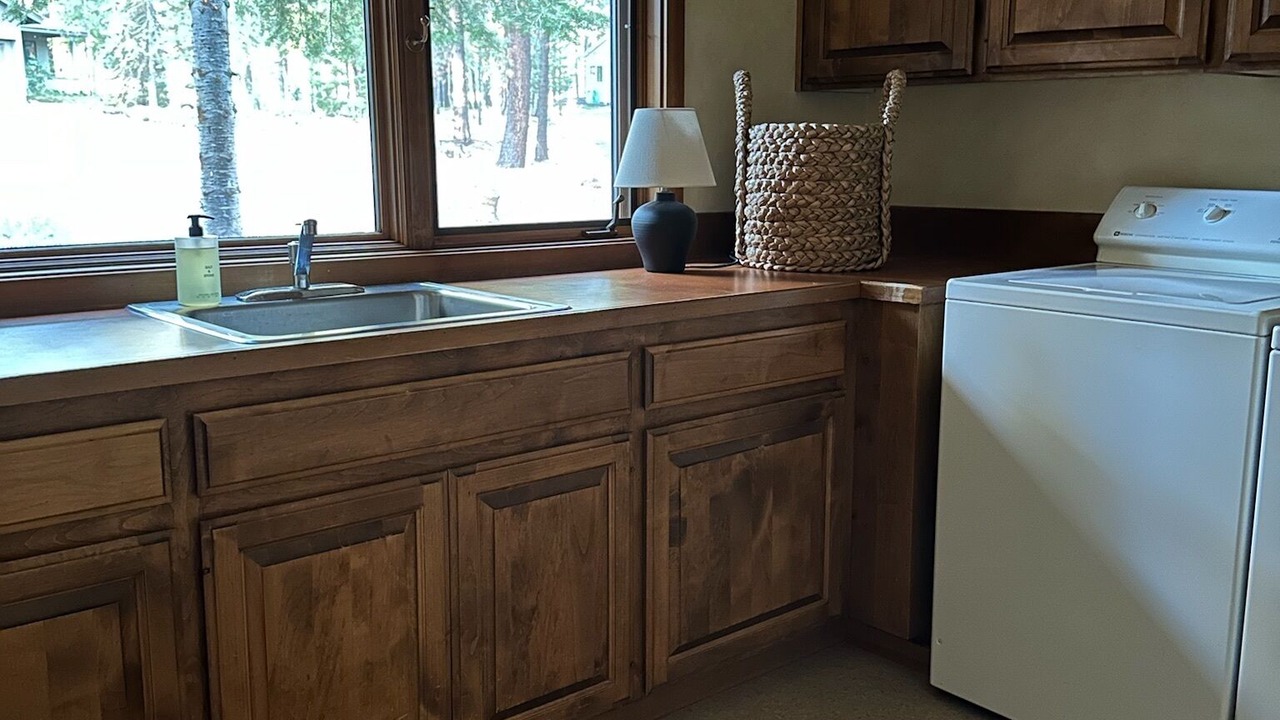 Photo of Bedroom in Black Butte Ranch