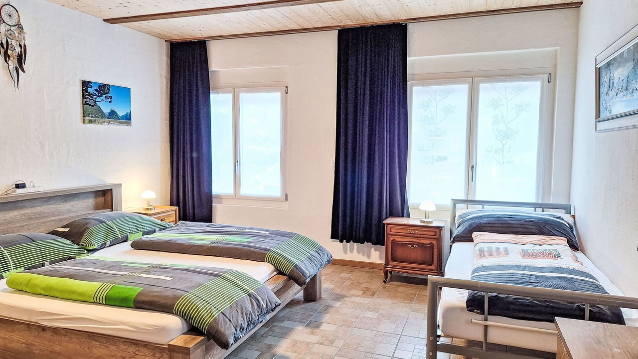 Photo of Bedroom in Boenigen