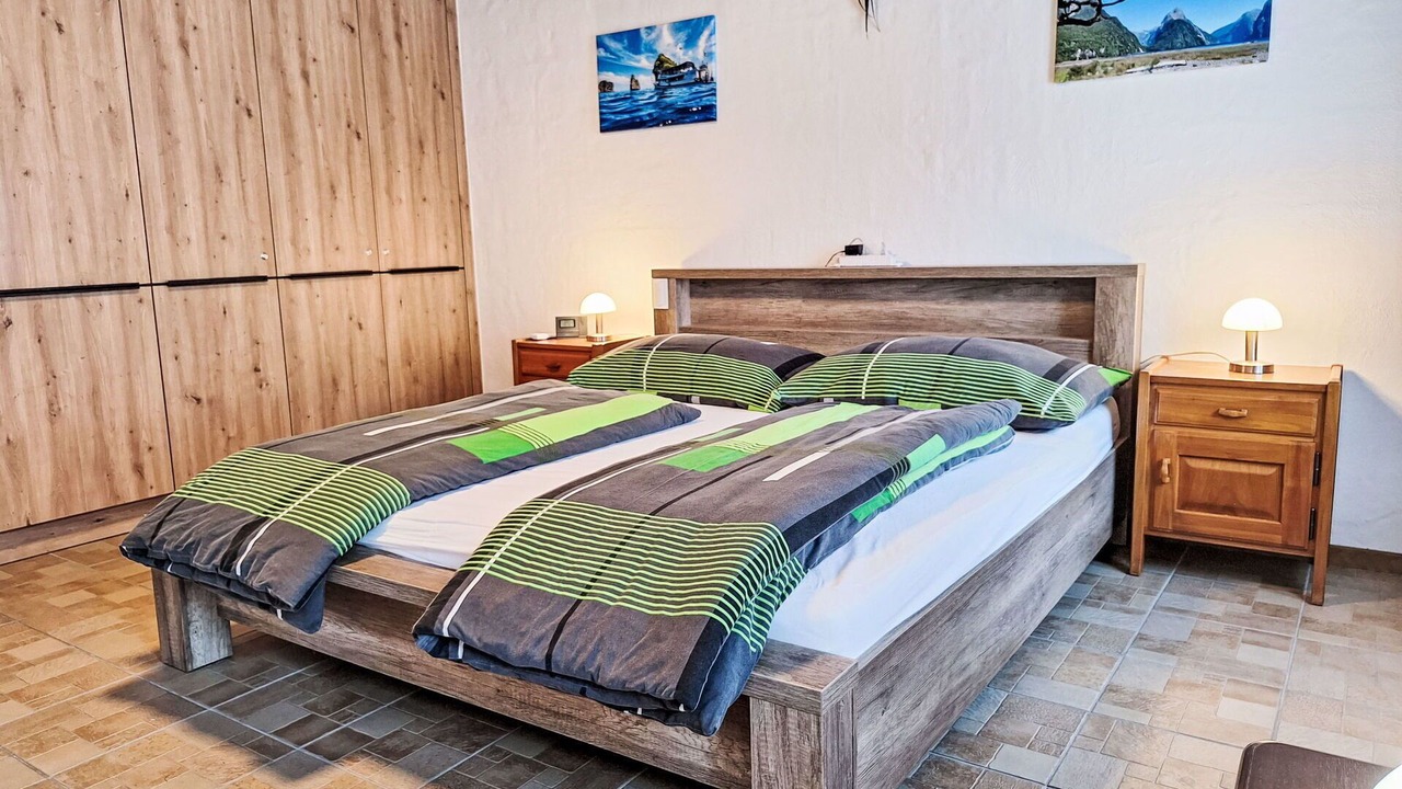 Photo of Bedroom in Boenigen