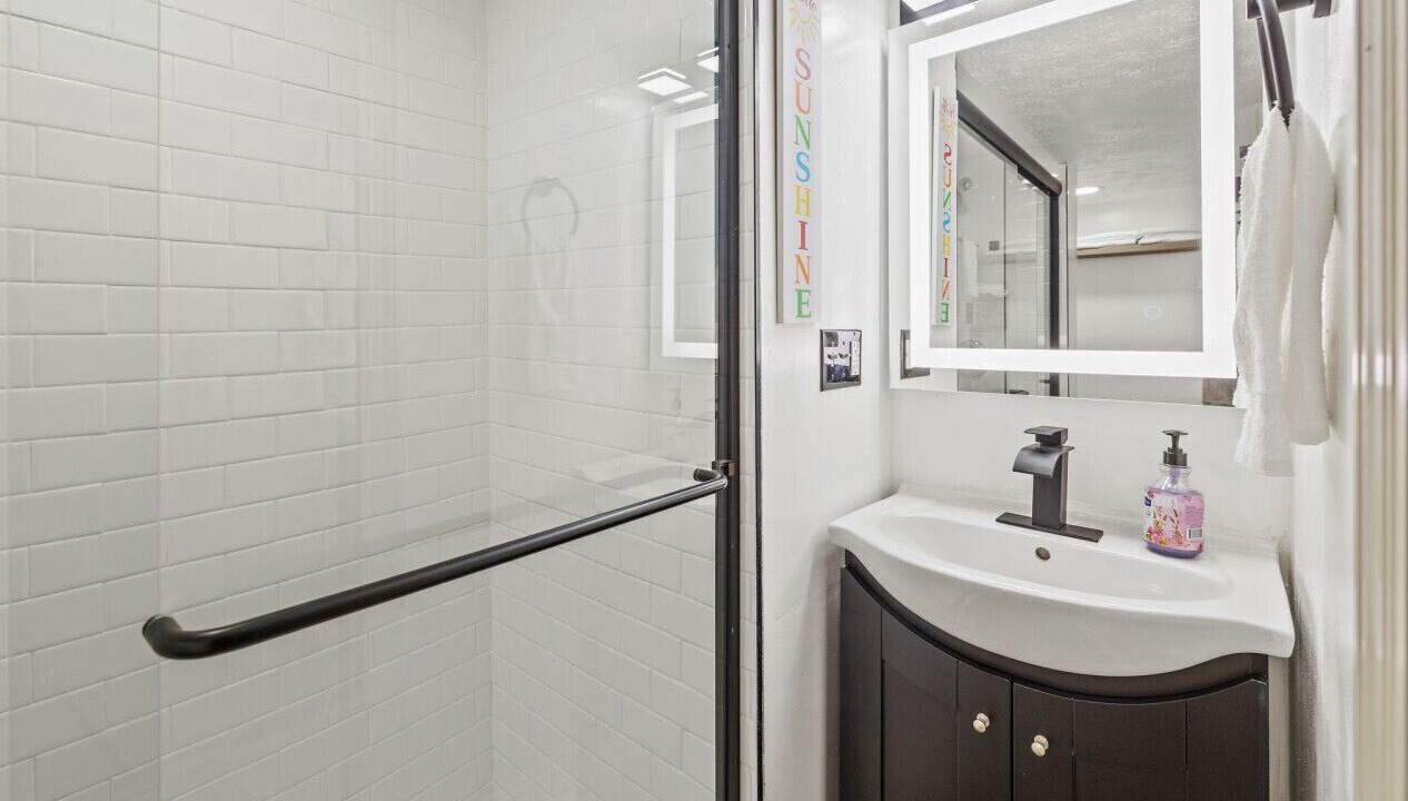 Photo of Bathroom in Hendersonville