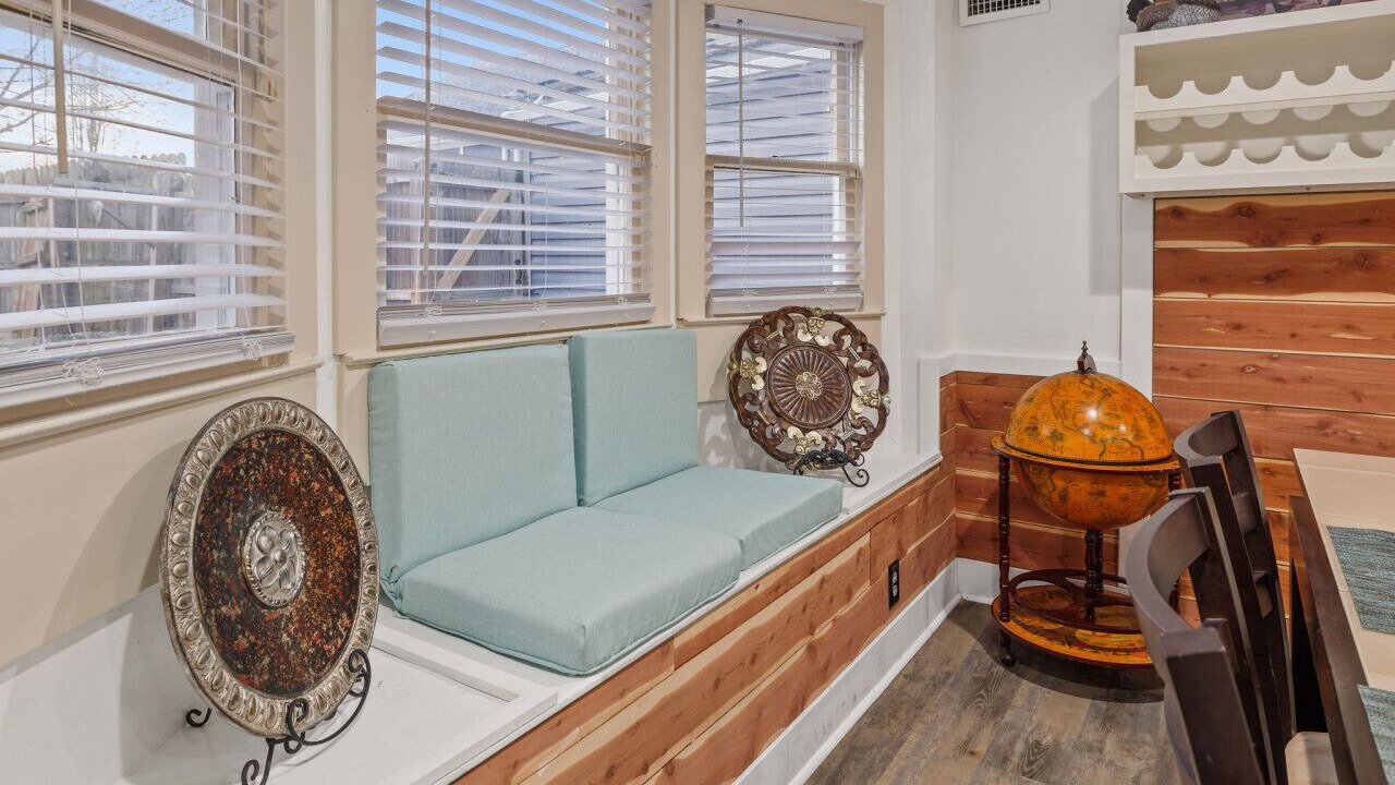 Photo of Bedroom in Hendersonville