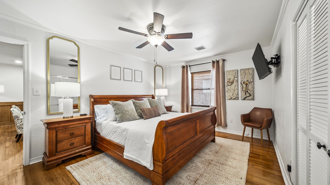 Photo of Bedroom in Turner Park