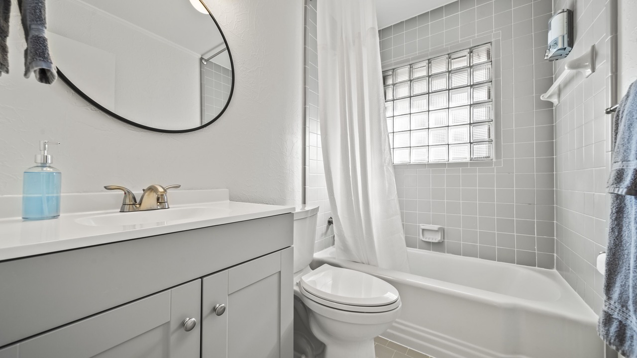 Photo of Bathroom in Turner Park