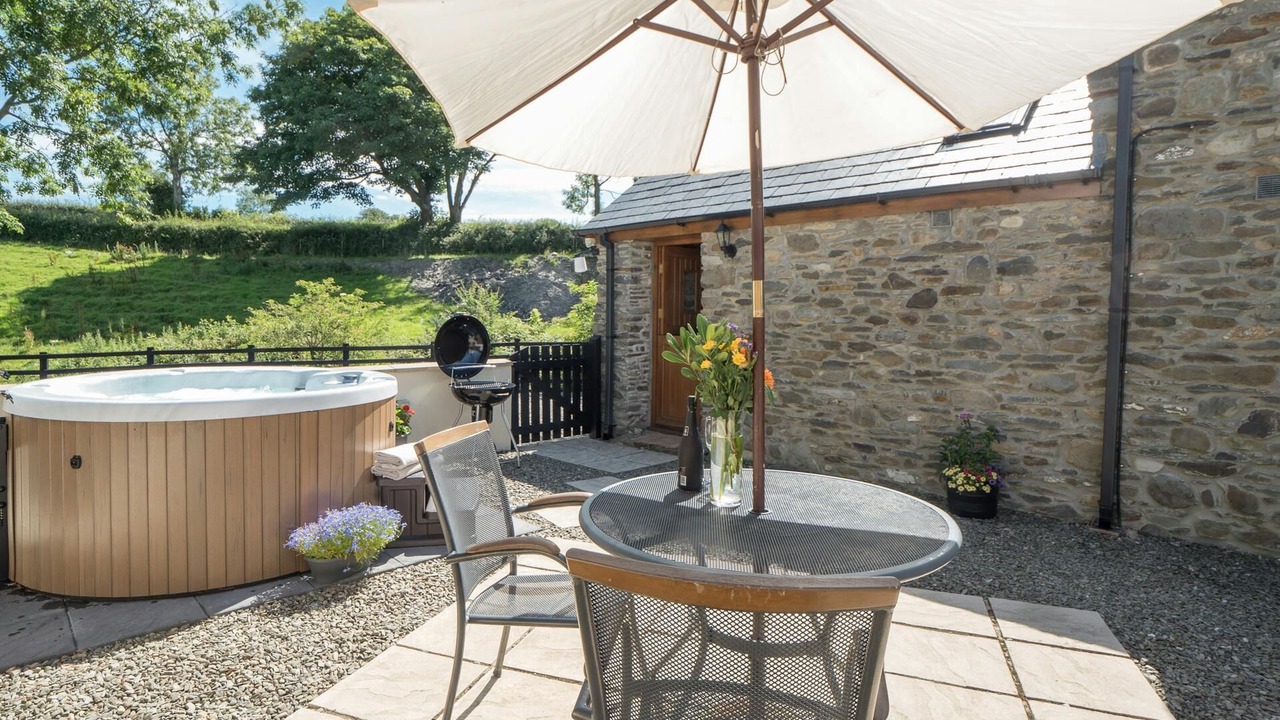 Photo of Others in Llanrhystyd