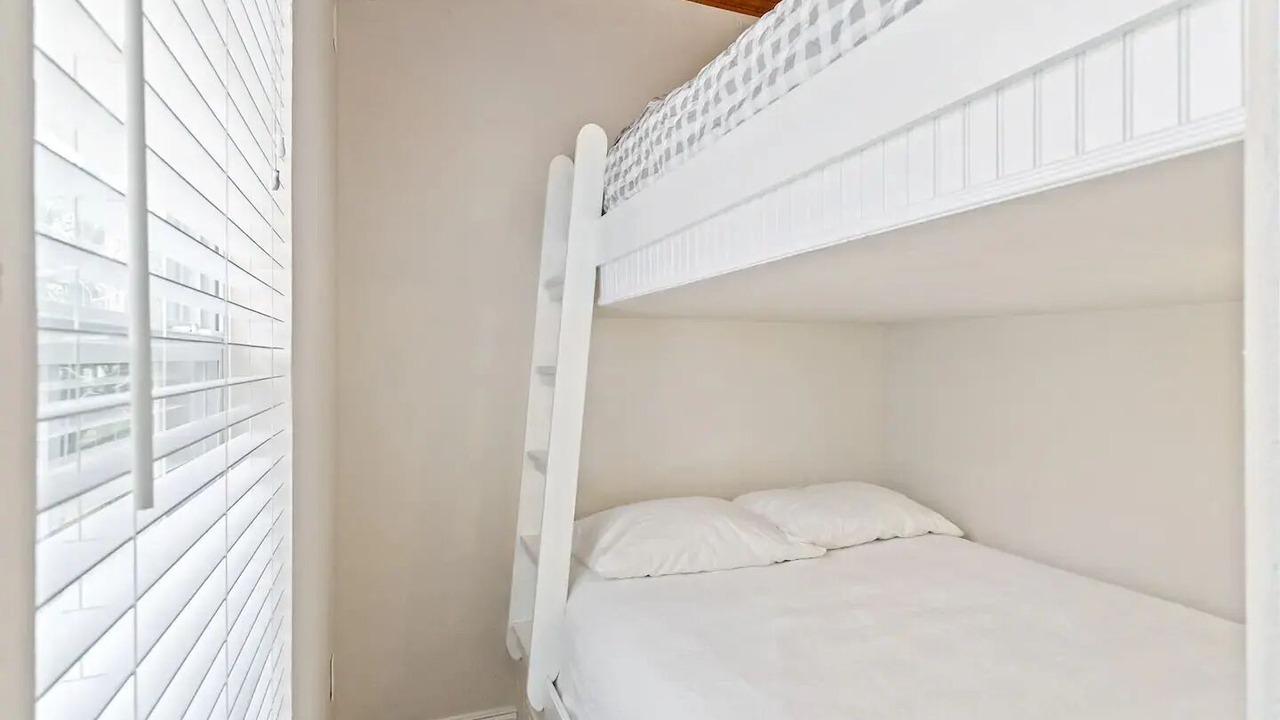 Photo of Bedroom in Leisure Land