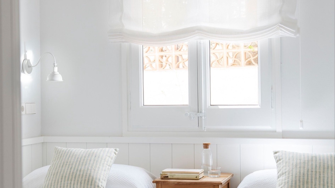 Photo of Bedroom in Llanca