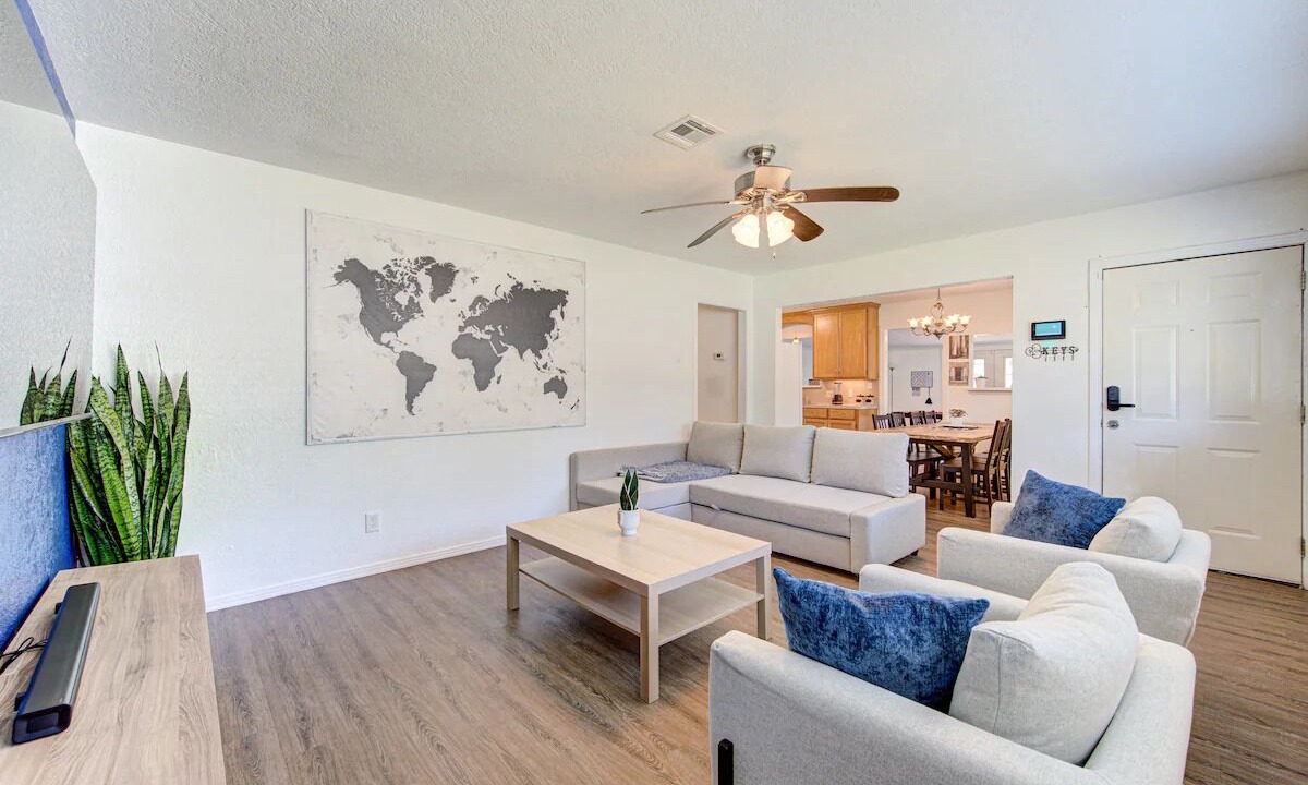 Photo of Livingroom in Beaumont