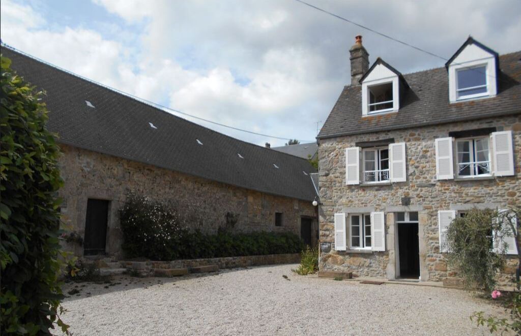 Photo of Outdoor in Le Vast