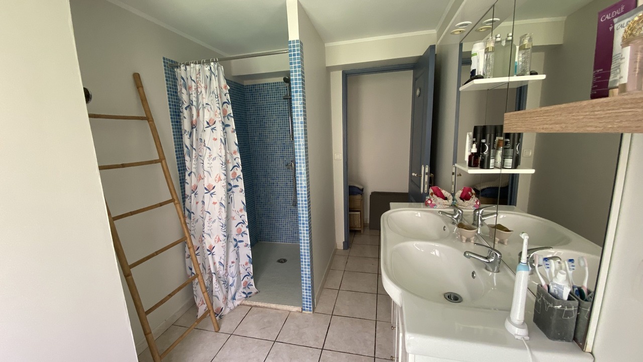 Photo of Bathroom in Sigean