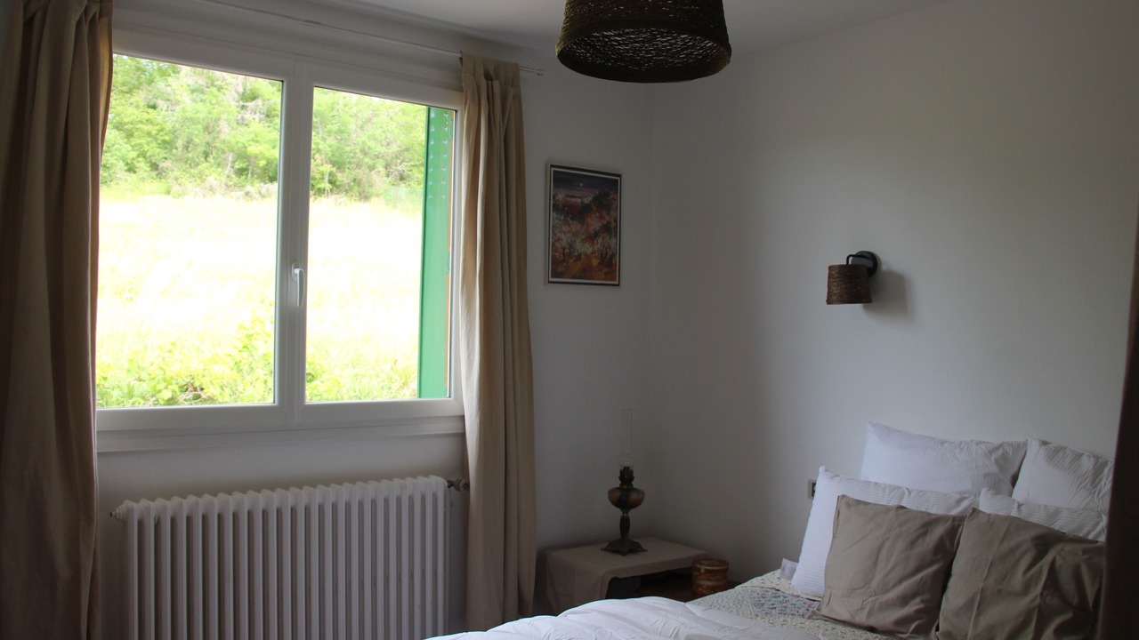 Photo of Bedroom in Tanlay