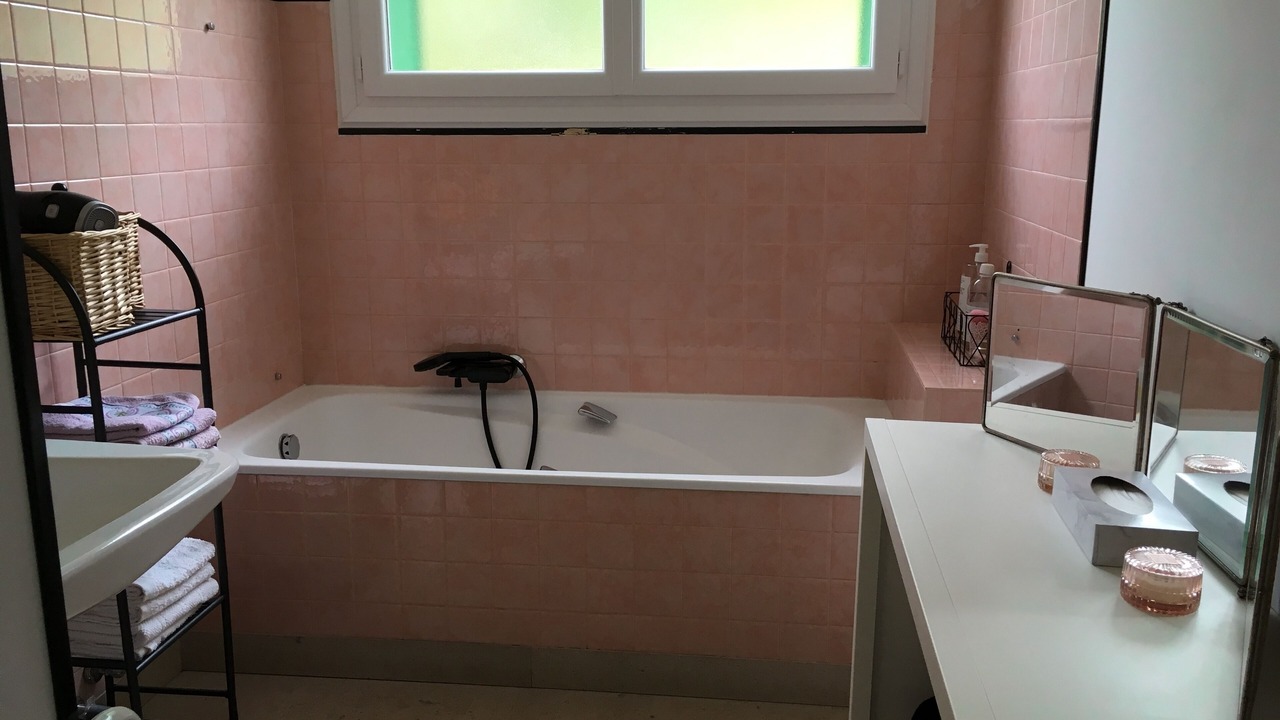 Photo of Bathroom in Tanlay