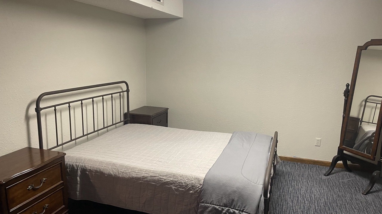 Photo of Bedroom in Hardy