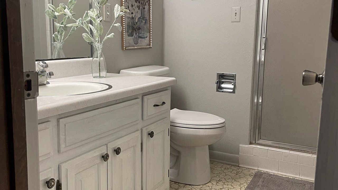 Photo of Bathroom in Hardy