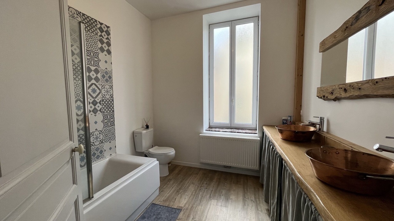 Photo of Bathroom in Vireux-Molhain