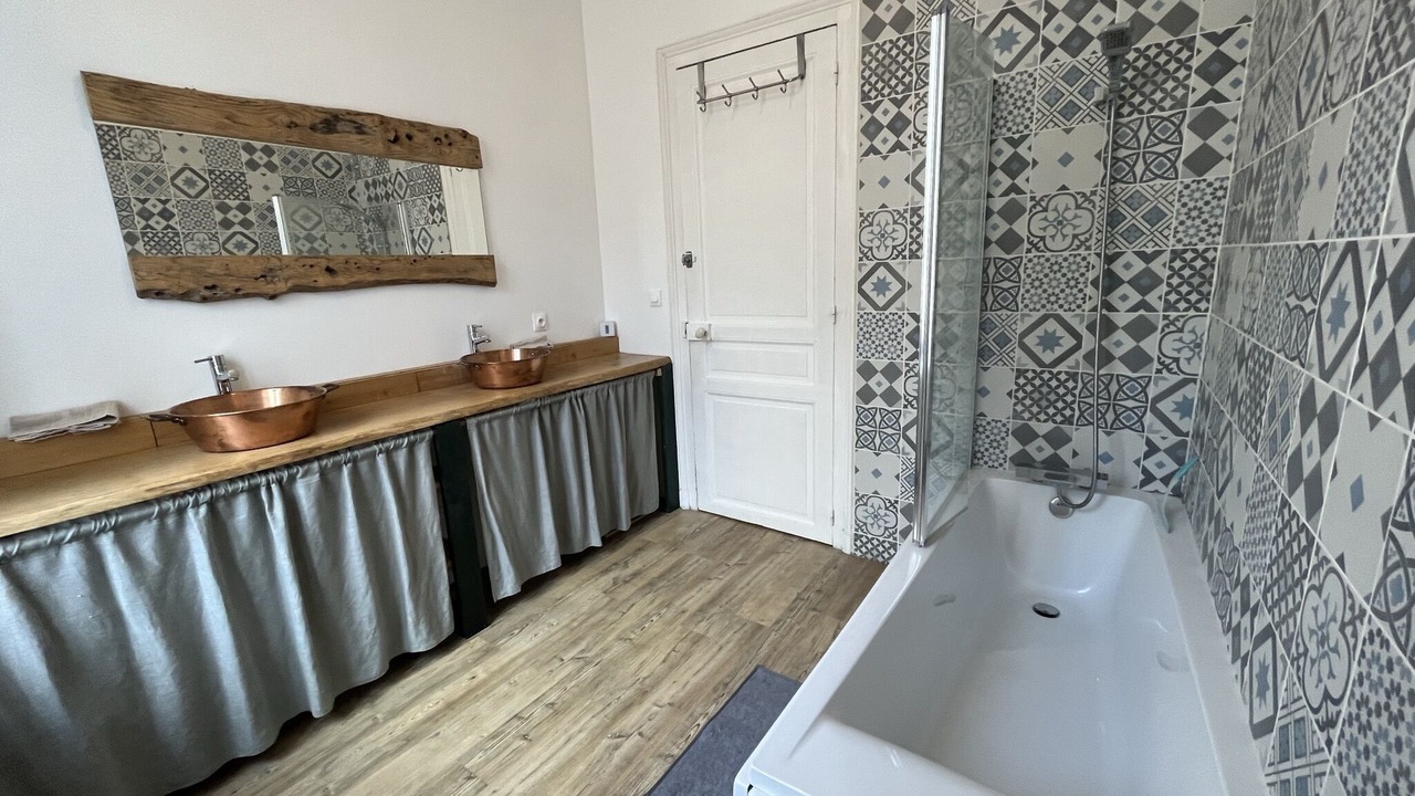 Photo of Bathroom in Vireux-Molhain