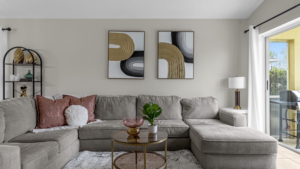 Photo of Livingroom in Westridge