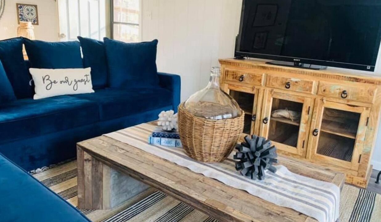 Photo of Livingroom in Bee Branch