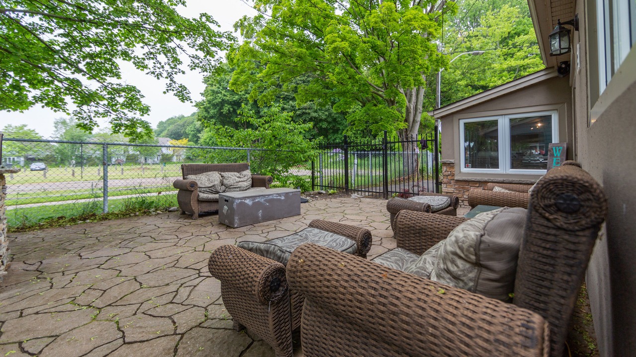 Photo of Patio Balcony in Port Stanley