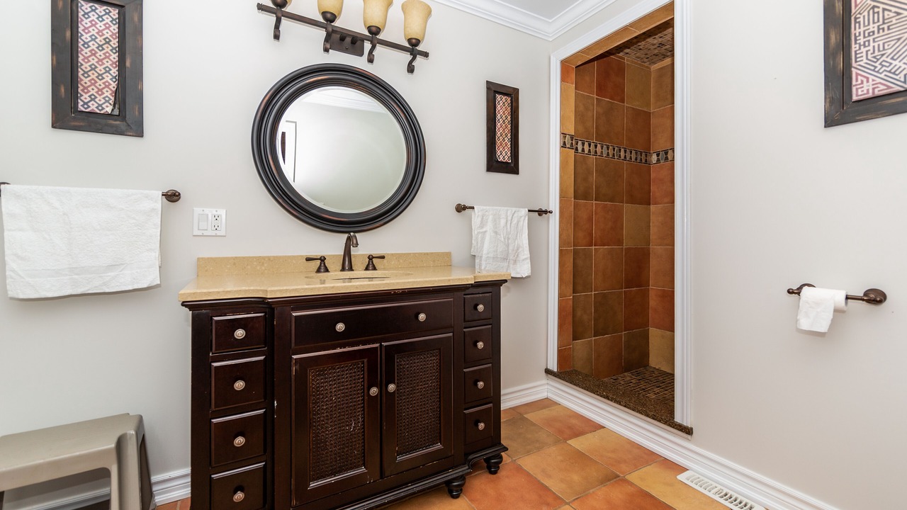 Photo of Bathroom in Port Stanley