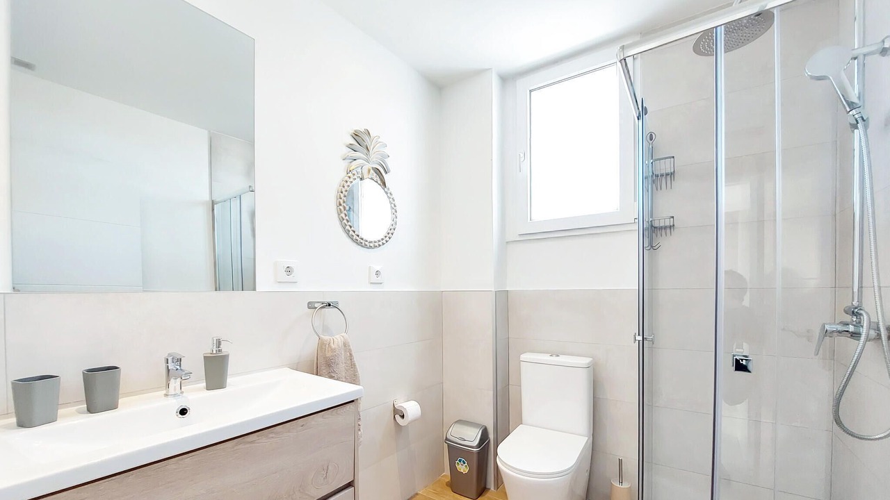 Photo of Bathroom in Riba-roja de Turia