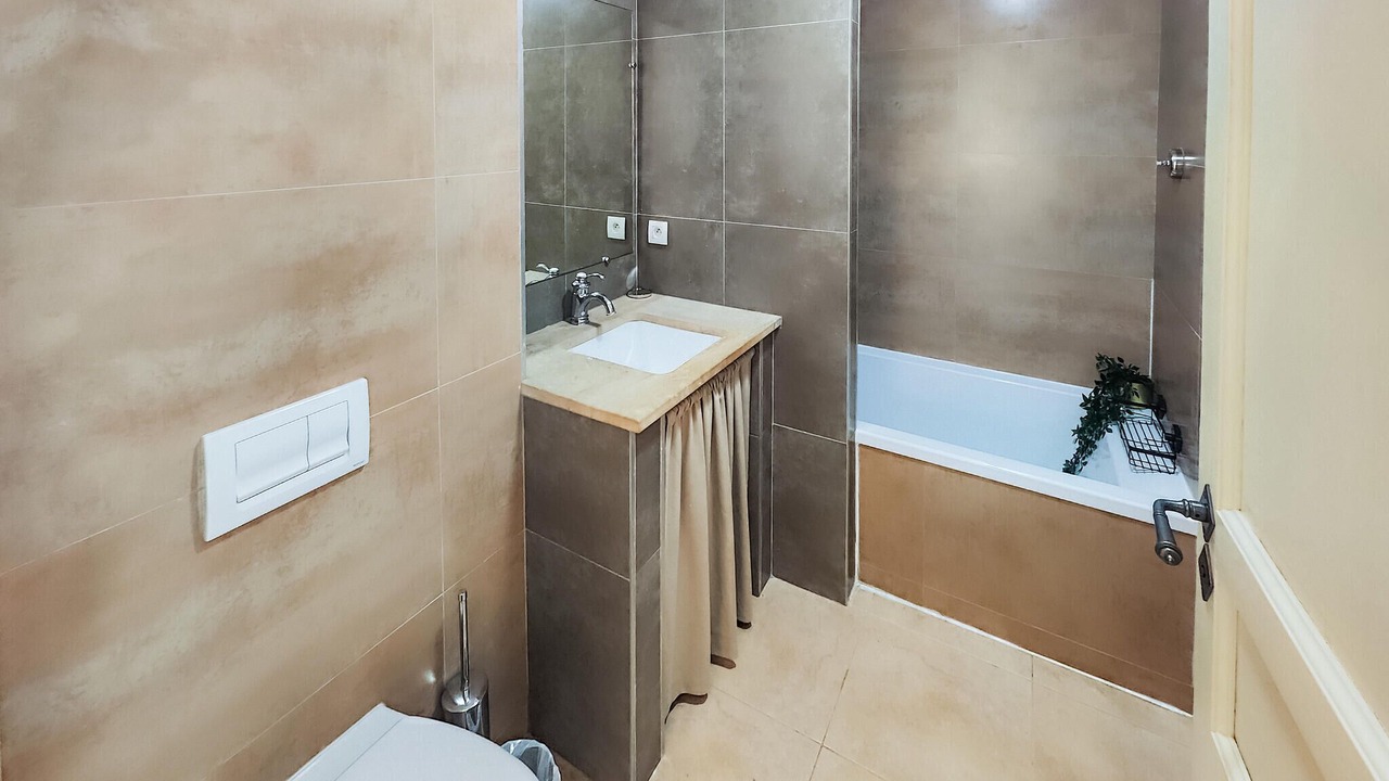 Photo of Bathroom in Saint-Laurent-de-la-Cabrerisse