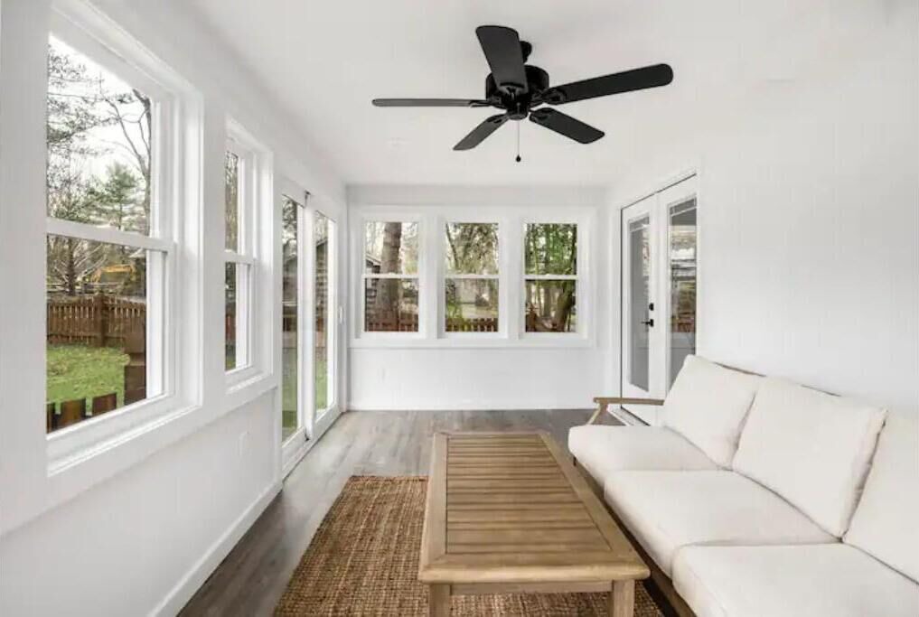 Photo of Livingroom in Skaneateles