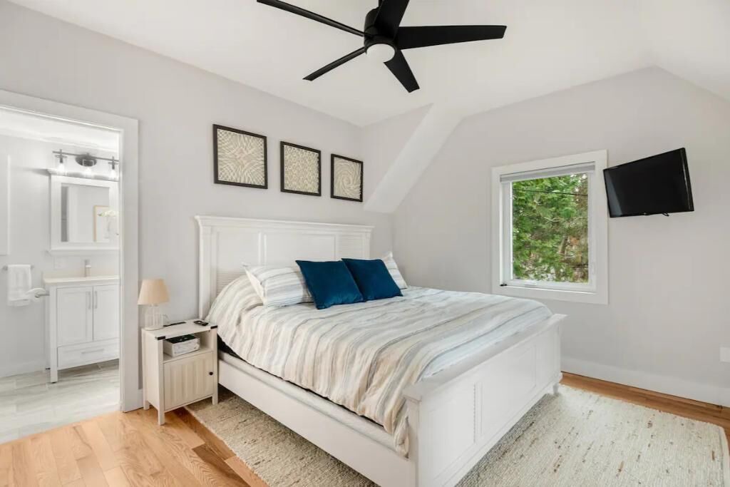 Photo of Bedroom in Skaneateles