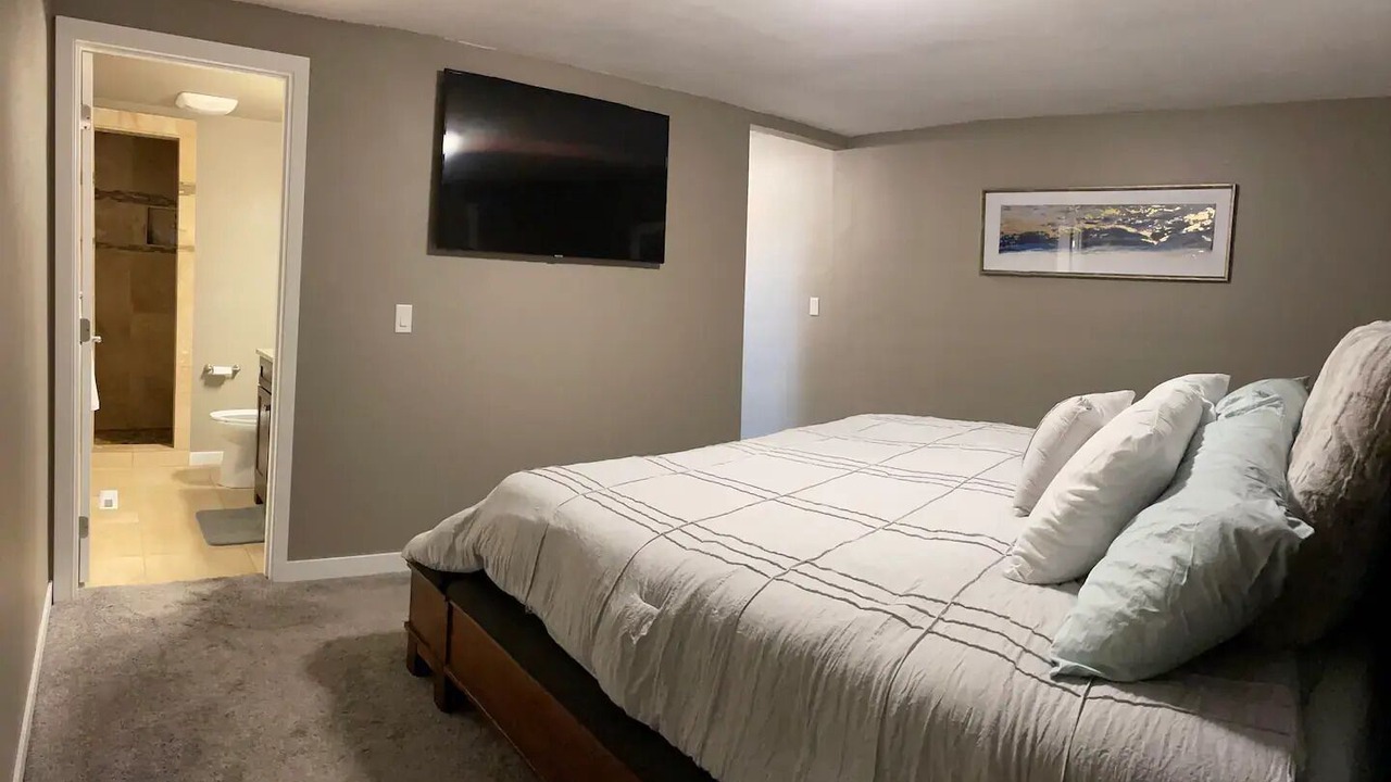 Photo of Bedroom in Eugene