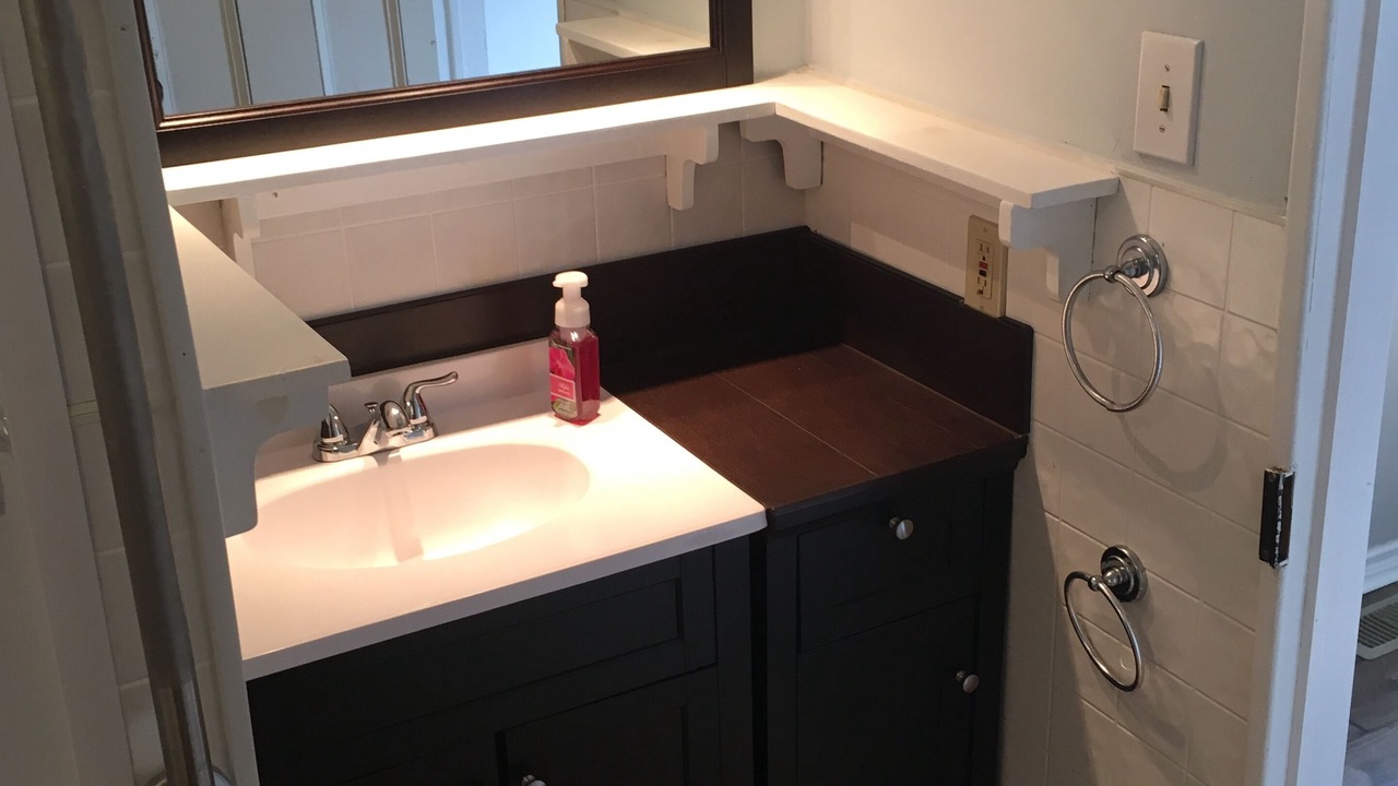 Photo of Bathroom in Port Stanley
