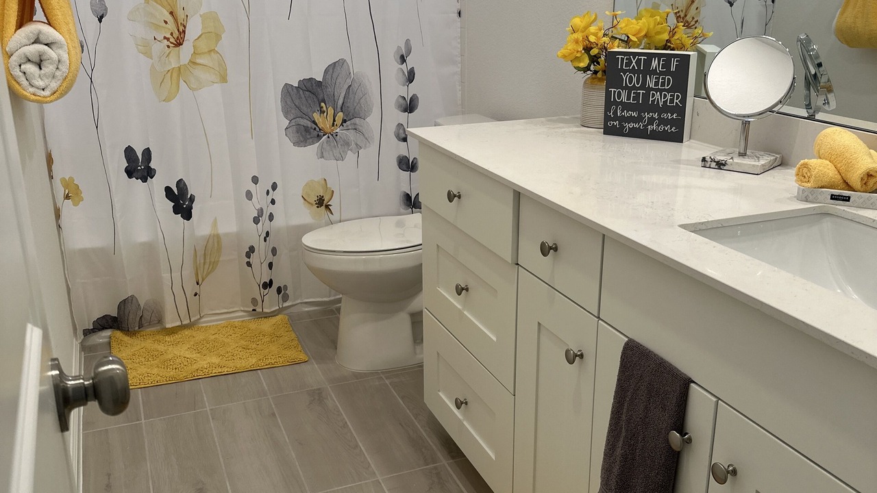 Photo of Bathroom in Atascocita