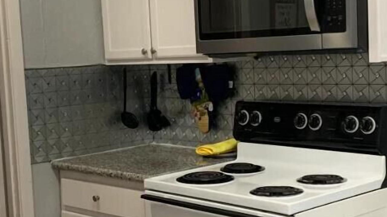 Photo of Kitchen in Gonzales